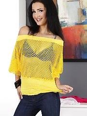 Brunette MILF Erica Fox fingers her wet pussy