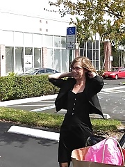 Her husband was away on business but katlyn had her suspicion