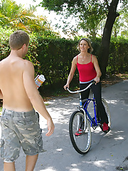 Hot ass park milf get drilled hard