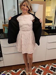 Mature Julie Holly with nice ass and hairy vagina gets dick in her asshole