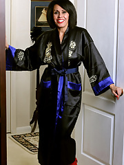 Older woman Gypsy Vixen displaying hairy pussy in crotchless bodystocking