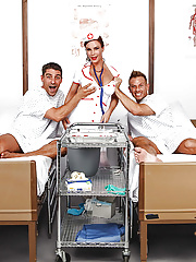 Slutty nurse mature Diamond Foxxx double penetrated and gets a messy facial