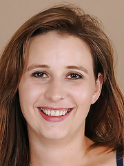 Brunette Hottie Alice Chambers Striops And Shows Off Her Feet