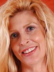 Attractive Older Amateur Fuck