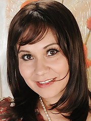 Older Babe Frederika Exposes Her Trimmed Pussy Hair