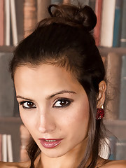 Mouthwatering Milf Shows Off Her Hot Naked Body And Cock Starved Pussy