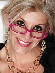 Aged Blond Woman Sierra Smith In Business Outfit Getting Naked And Rubbing Pussy