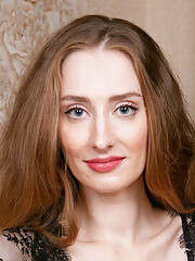 Sexy Mom Dadi Meow In Stockings Rubs Her Shaved Pussy In The Bedroom